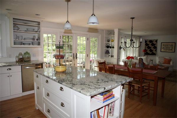 430 Dutton Road Sudbury, MA 01776 - Photo 9 of 25