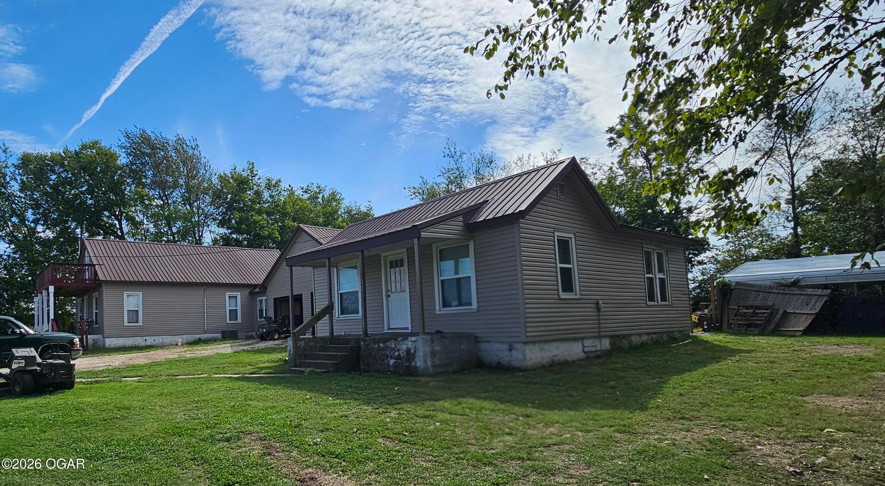 364 366 Phoenix Splitlog Road Goodman, MO 64843 - Photo 18 of 33 Gallery Image 18