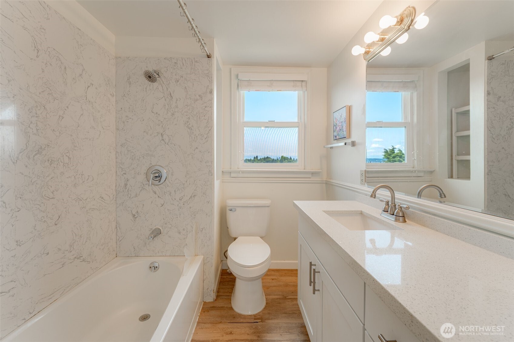 2407 East Ward Street Seattle, WA 98112 - Photo 17 of 39