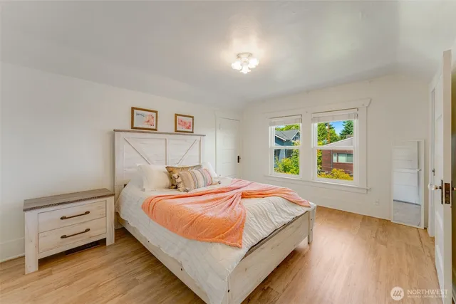 $1,190,000 | 2407 East Ward Street, Seattle, WA 98112