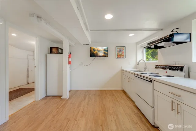 $1,190,000 | 2407 East Ward Street, Seattle, WA 98112