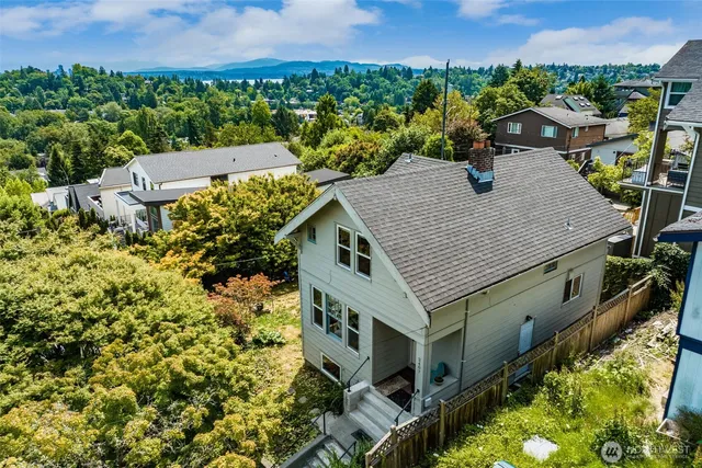 $1,190,000 | 2407 East Ward Street, Seattle, WA 98112