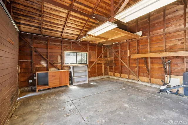 $1,898,000 | 1115 Capuchino Avenue, Burlingame, CA 94010