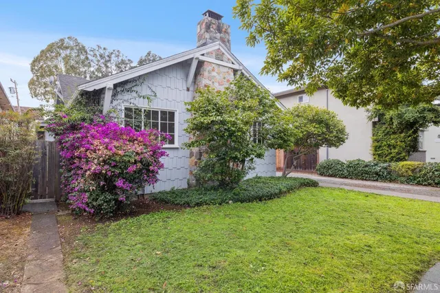 $1,898,000 | 1115 Capuchino Avenue, Burlingame, CA 94010