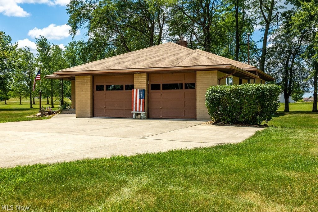 16242 Wheeler Road Lagrange, OH 44050 - Photo 4 of 49