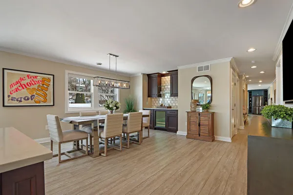 $2,210,000 | 432 Harvard Avenue, Unit 5 & 6, Fontana, WI 53125