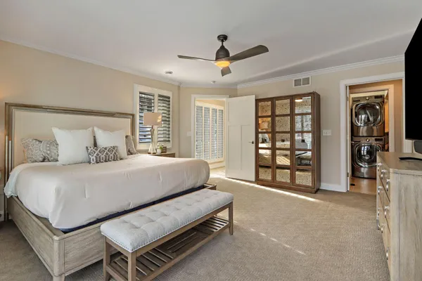 $2,210,000 | 432 Harvard Avenue, Unit 5 & 6, Fontana, WI 53125