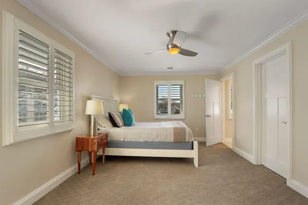$2,210,000 | 432 Harvard Avenue, Unit 5 & 6, Fontana, WI 53125