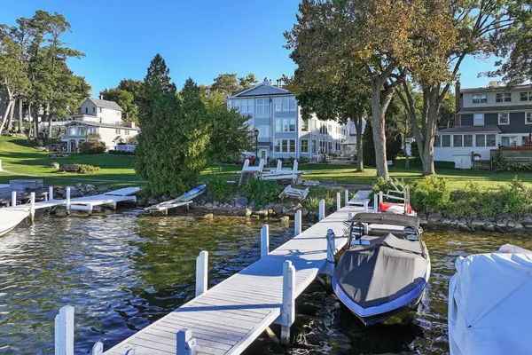 $2,210,000 | 432 Harvard Avenue, Unit 5 & 6, Fontana, WI 53125