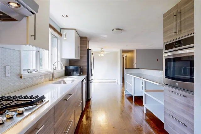 $850,000 | 255 John Dyer Road, Little Compton, RI 02837