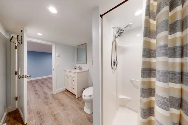 $850,000 | 255 John Dyer Road, Little Compton, RI 02837