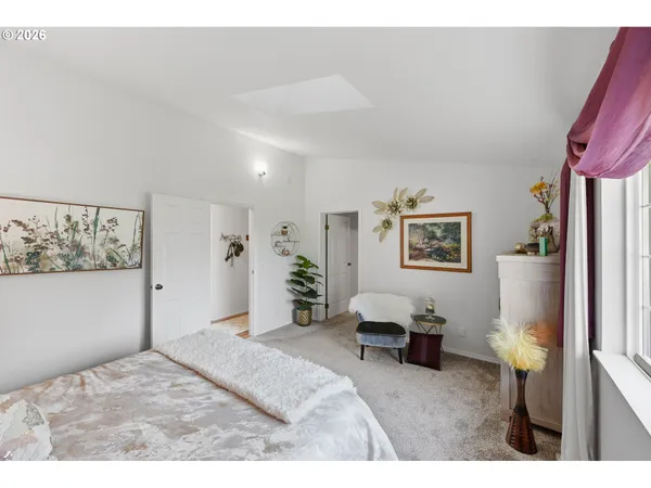 $699,000 | 1345 Sanford Street, Coos Bay, OR 97420