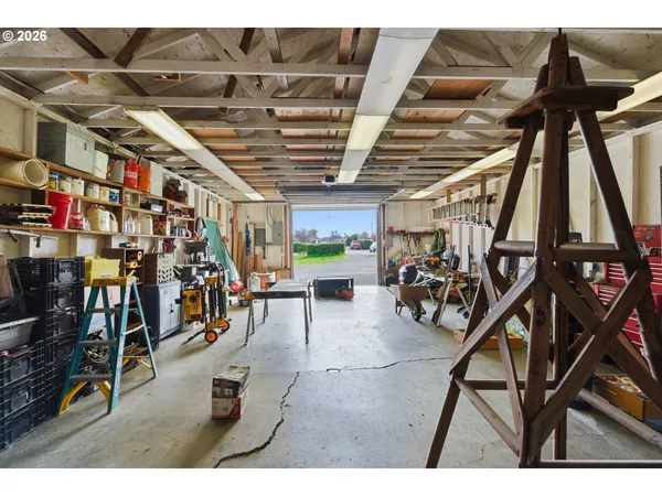 $699,000 | 1345 Sanford Street, Coos Bay, OR 97420