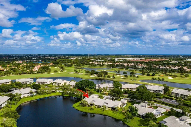 $315,000 | 12 Eastgate Drive, Unit D, Boynton Beach, FL 33436