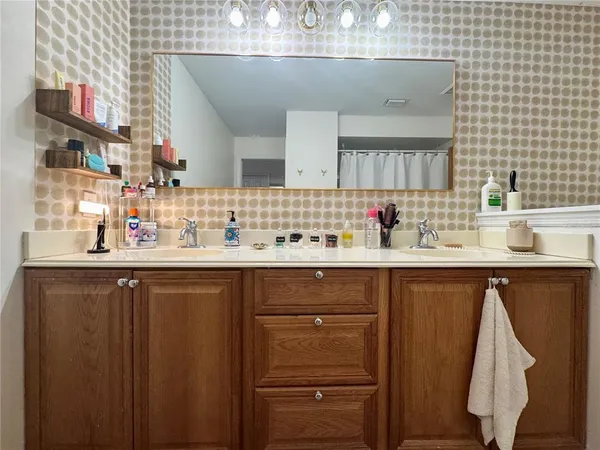 $1,950 | 5169 Lazy Oaks Drive, Winter Park, FL 32792