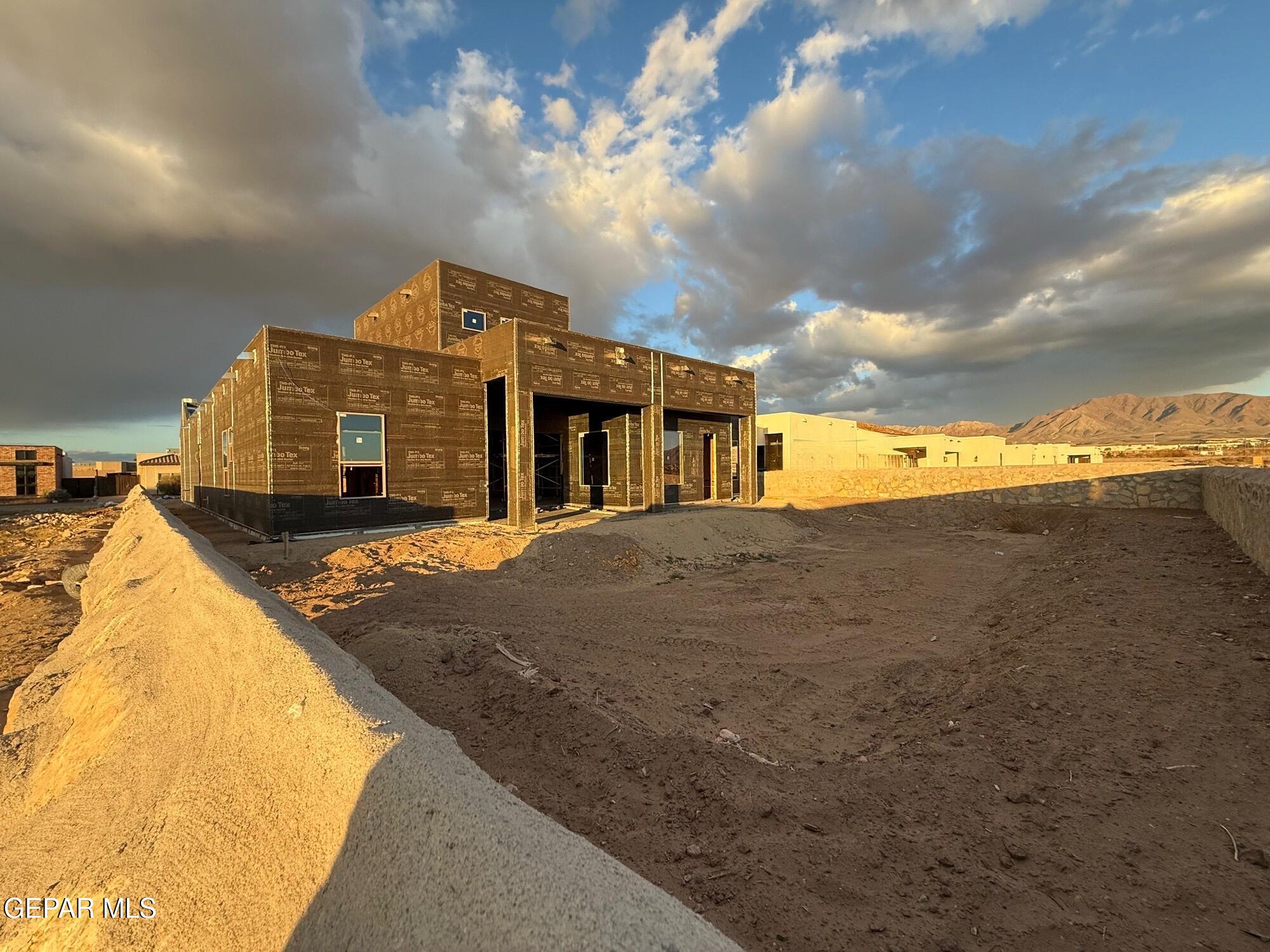 320 Rio Del Rancho Court El Paso, TX 79932 - Photo 23 of 25 a view of a house with a terrace