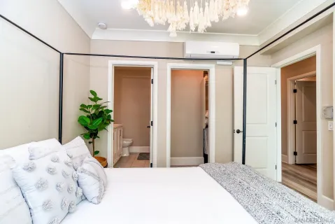 $1,499,000 | 807 Santa Barbara Place, San Diego, CA 92109