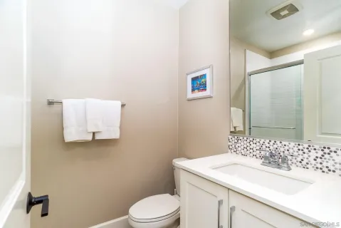 $1,499,000 | 807 Santa Barbara Place, San Diego, CA 92109