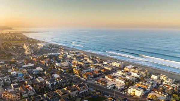 $1,499,000 | 807 Santa Barbara Place, San Diego, CA 92109