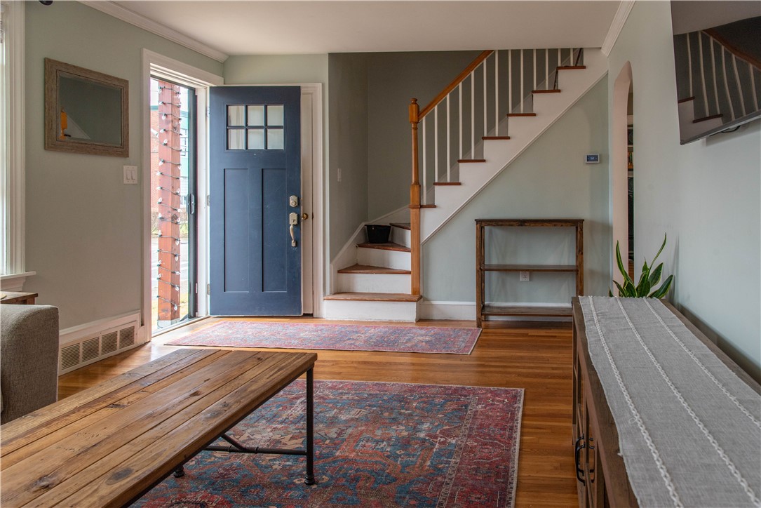 111 Woodhaven Road Pawtucket, RI 02861 - Photo 5 of 28 Gallery Image 5