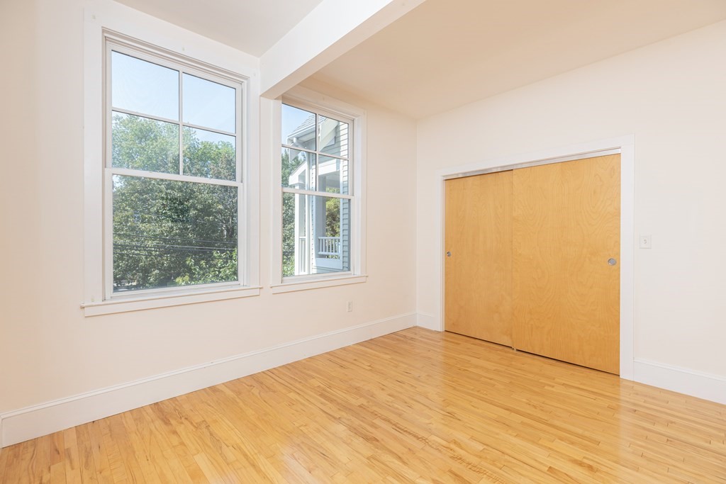 17 Ivaloo Street, Unit 9 Somerville, MA 02143 - Photo 11 of 23