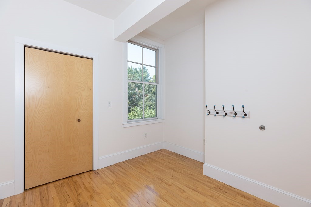 17 Ivaloo Street, Unit 9 Somerville, MA 02143 - Photo 15 of 23