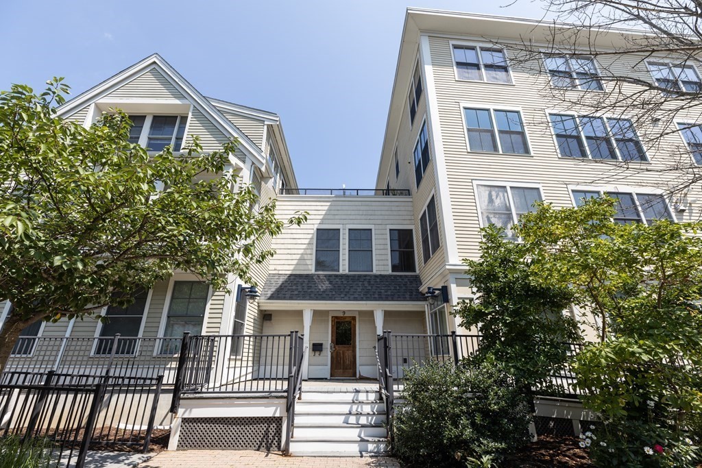 17 Ivaloo Street, Unit 9 Somerville, MA 02143 - Photo 23 of 23