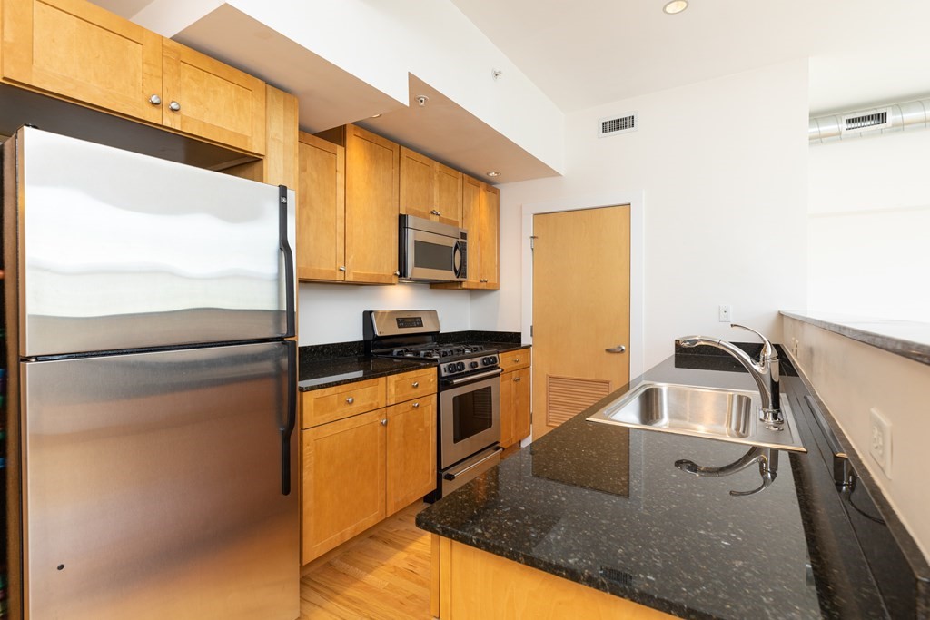 17 Ivaloo Street, Unit 9 Somerville, MA 02143 - Photo 7 of 23