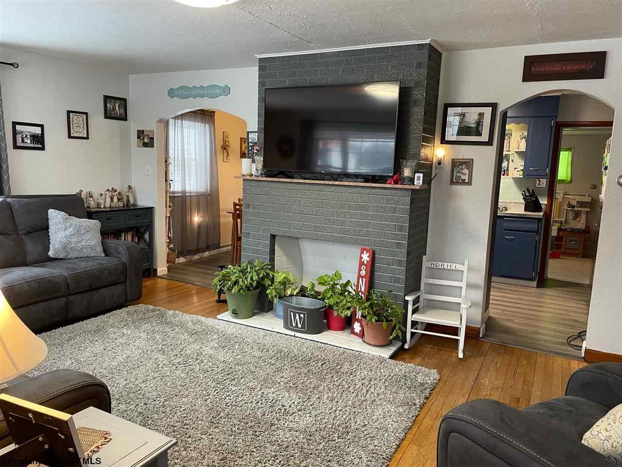 1509 Pleasant Valley Road Fairmont, WV 26554 - Photo 3 of 16 Gallery Image 3