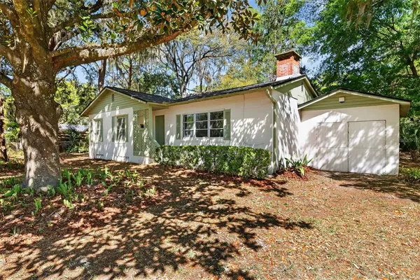$323,000 | 914 Northeast 11th Avenue, Gainesville, FL 32601