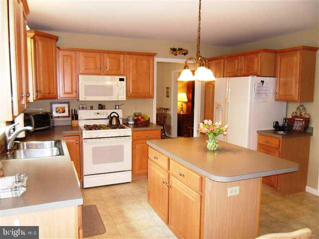 2264 Raleigh Road Hummelstown, PA 17036 - Photo 10 of 15 Gallery Image 10