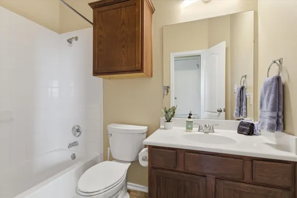$250,000 | 359 Bloomsbury Drive, Kyle, TX 78640