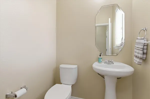 $250,000 | 359 Bloomsbury Drive, Kyle, TX 78640