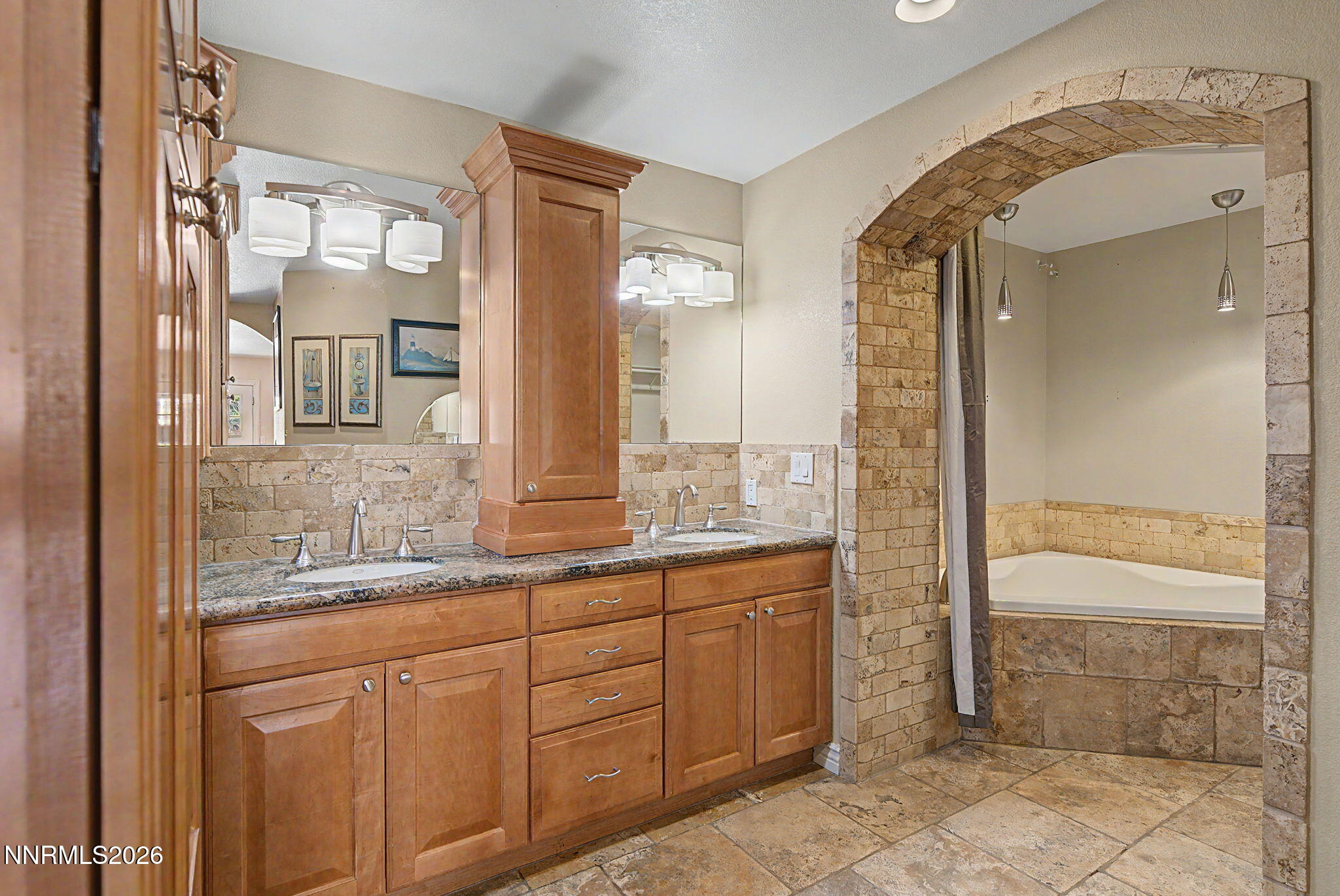340 Cliff View Court Reno, NV 89523 - Photo 16 of 59 28-DSC06143-Edit