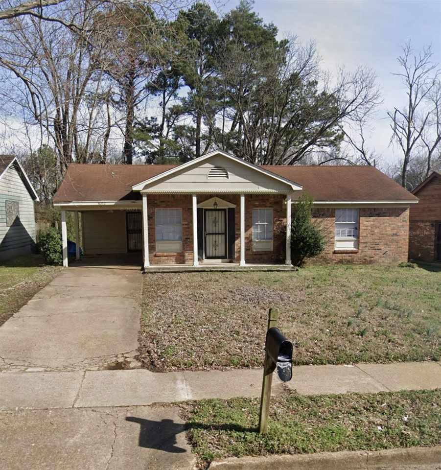 4052 Windermere Road Memphis, TN 38128 - Photo 1 of 1 front view of a house with a yard