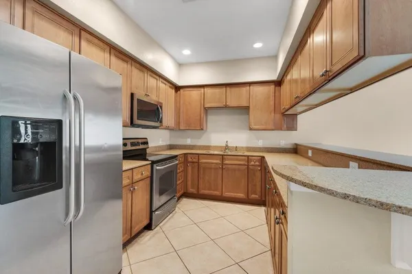 $1,900 | 115 Beal Parkway, Unit D, Fort Walton Beach, FL 32548