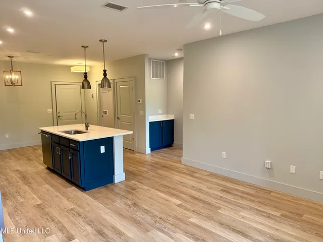 $220,000 | 2501 Bienville Boulevard, Unit 523, Ocean Springs, MS 39564