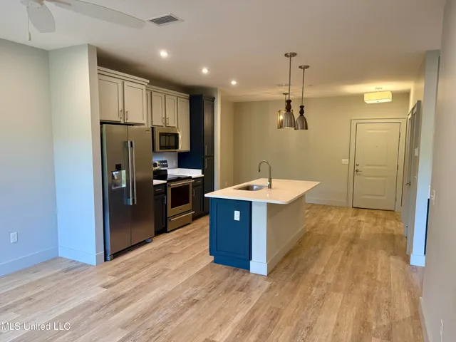 $220,000 | 2501 Bienville Boulevard, Unit 523, Ocean Springs, MS 39564