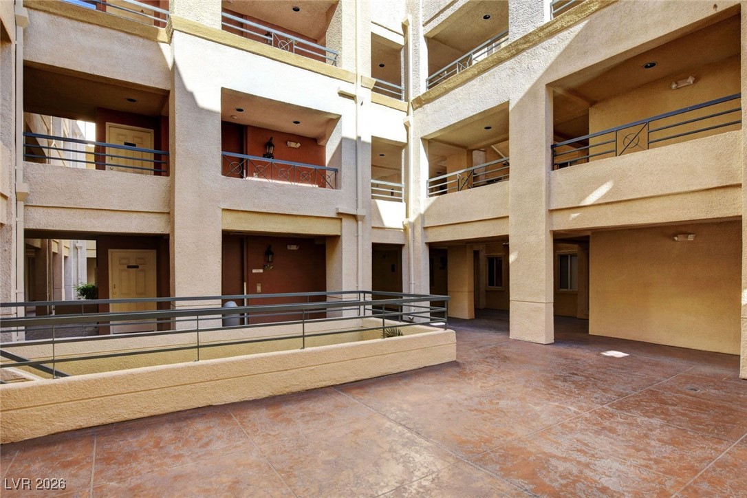 260 East Flamingo Road, Unit 319 Las Vegas, NV 89169 - Photo 9 of 35
