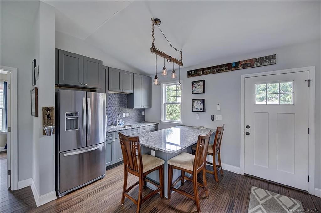 731 East 35th Street Charlotte, NC 28205 - Photo 23 of 30