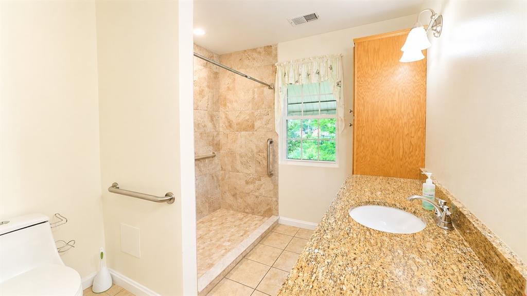2843 Leechburg Road Lower Burrell, PA 15068 - Photo 12 of 16