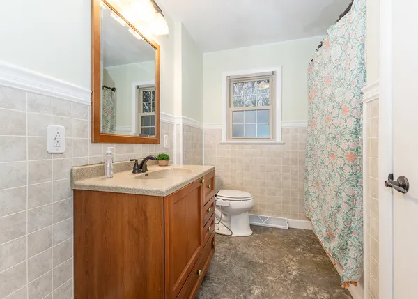 $215,000 | 1109 14th Avenue, Orion, IL 61273