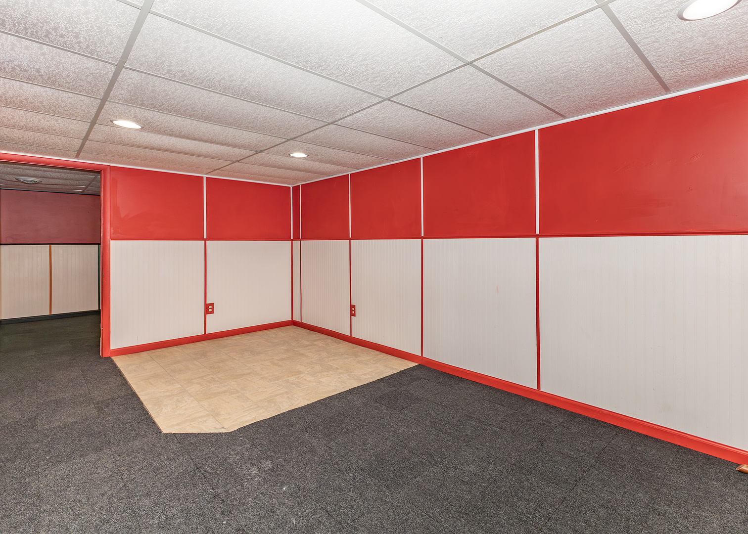 1109 14th Avenue Orion, IL 61273 - Photo 17 of 37 a view of empty room
