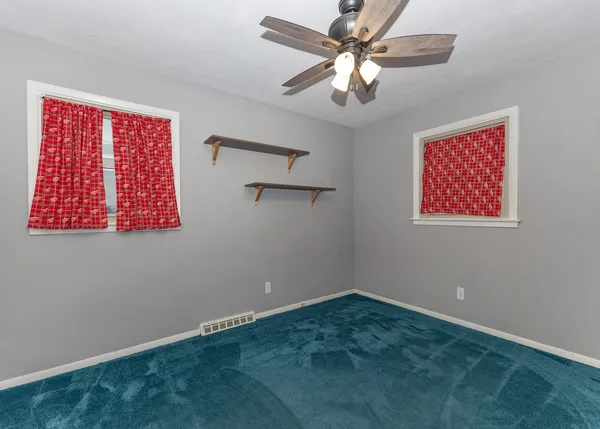 $215,000 | 1109 14th Avenue, Orion, IL 61273