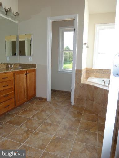 5686 Trotter Road Clarksville, MD 21029 - Photo 23 of 28 Bath (Master)