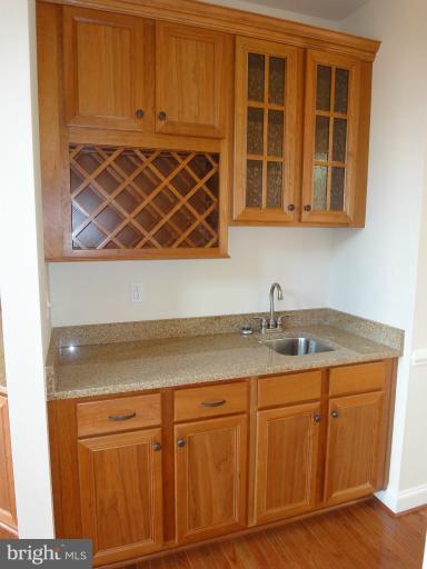 5686 Trotter Road Clarksville, MD 21029 - Photo 7 of 28 Kitchen