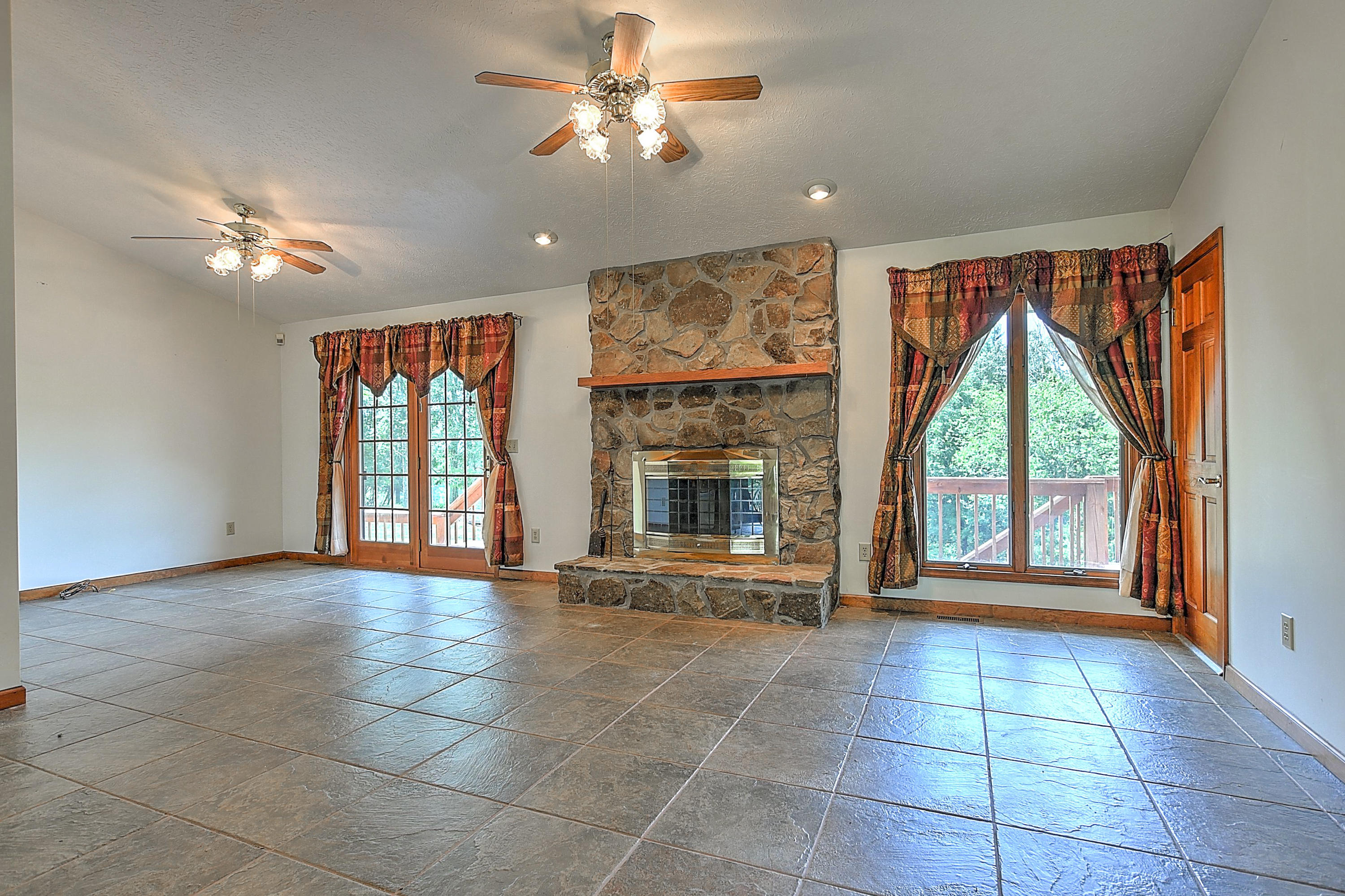 360 Rangewood Road Piney Flats, TN 37686 - Photo 10 of 56 Rangewood Rd-10