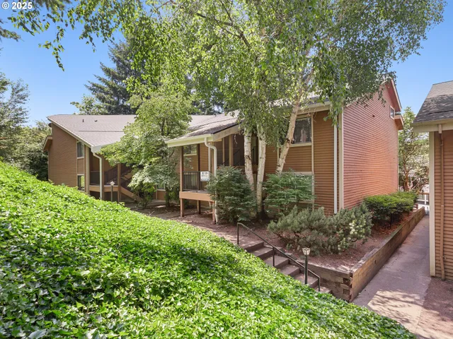 $244,000 | 9778 Southeast Talbert Street, Clackamas, OR 97015