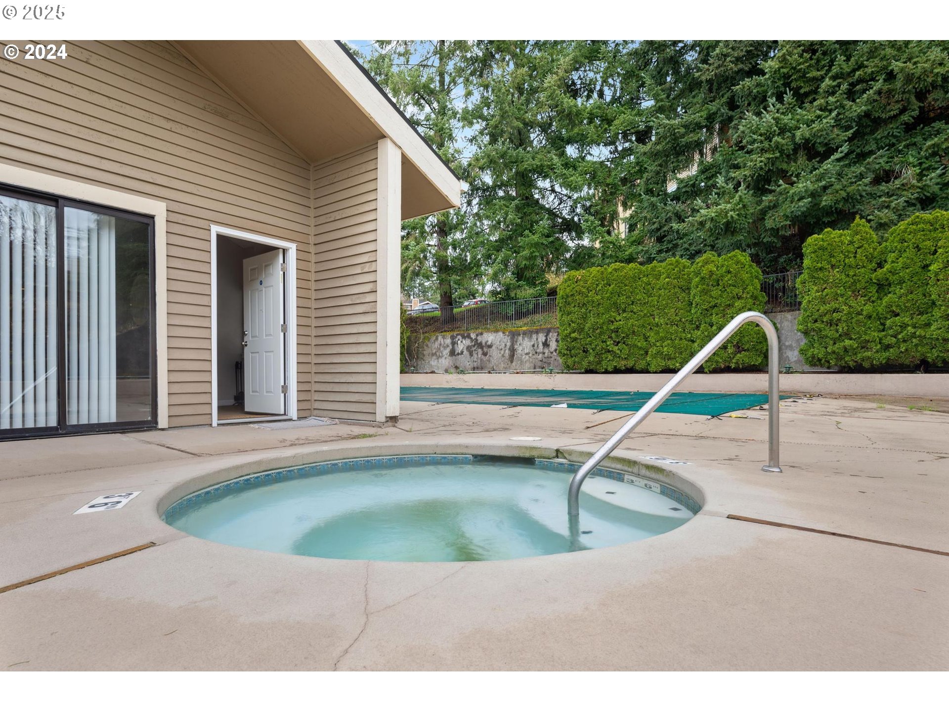 9778 Southeast Talbert Street Clackamas, OR 97015 - Photo 24 of 27