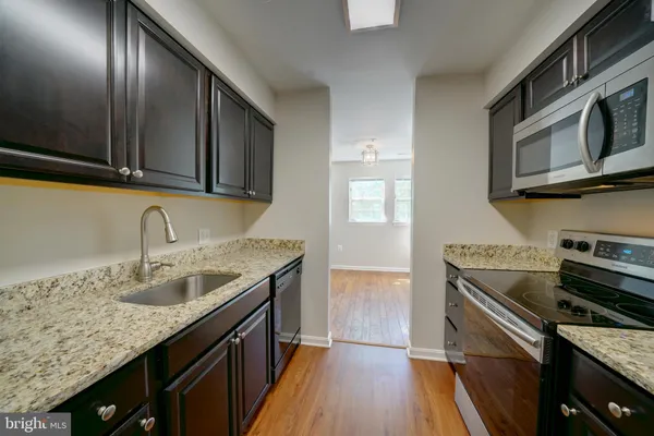 $1,900 | 8393 Montgomery Run Road, Unit I, Ellicott City, MD 21043